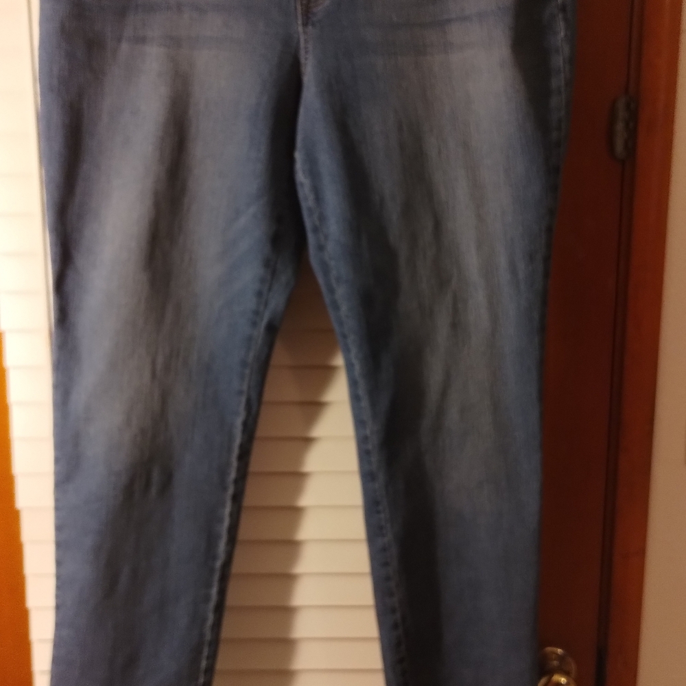 Style and co straight leg, high rise jeans, size 18W